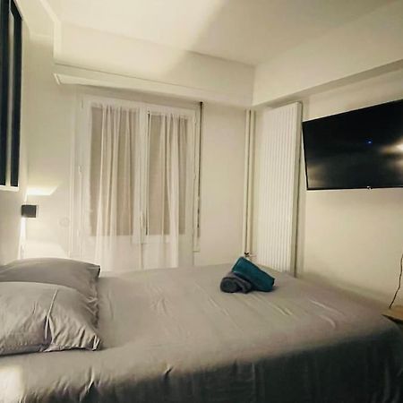T1 Bis Cosy Et Spacieux - Wifi - Parking Gratuit อองเชร์ ภายนอก รูปภาพ