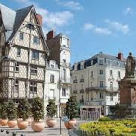 T1 Bis Cosy Et Spacieux - Wifi - Parking Gratuit อองเชร์ ภายนอก รูปภาพ