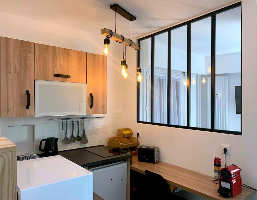 T1 Bis Cosy Et Spacieux - Wifi - Parking Gratuit อองเชร์ ภายนอก รูปภาพ