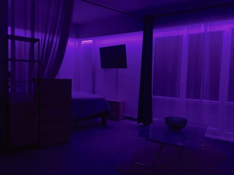 T1 Bis Cosy Et Spacieux - Wifi - Parking Gratuit อองเชร์ ภายนอก รูปภาพ