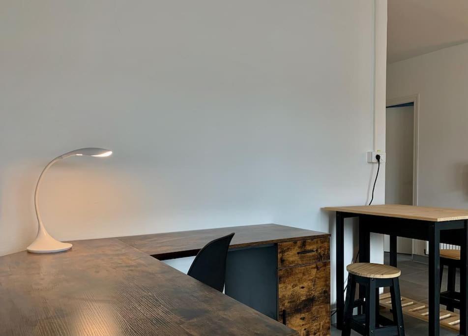 T1 Bis Cosy Et Spacieux - Wifi - Parking Gratuit อองเชร์ ภายนอก รูปภาพ